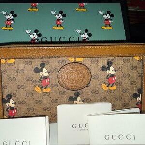 Gucci Mickey Mouse Brown and Tan Wallet - 100% Authentic - Excellent Condition